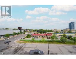 305 - 15 Singer Court, Toronto, ON M2K0B1 Photo 33