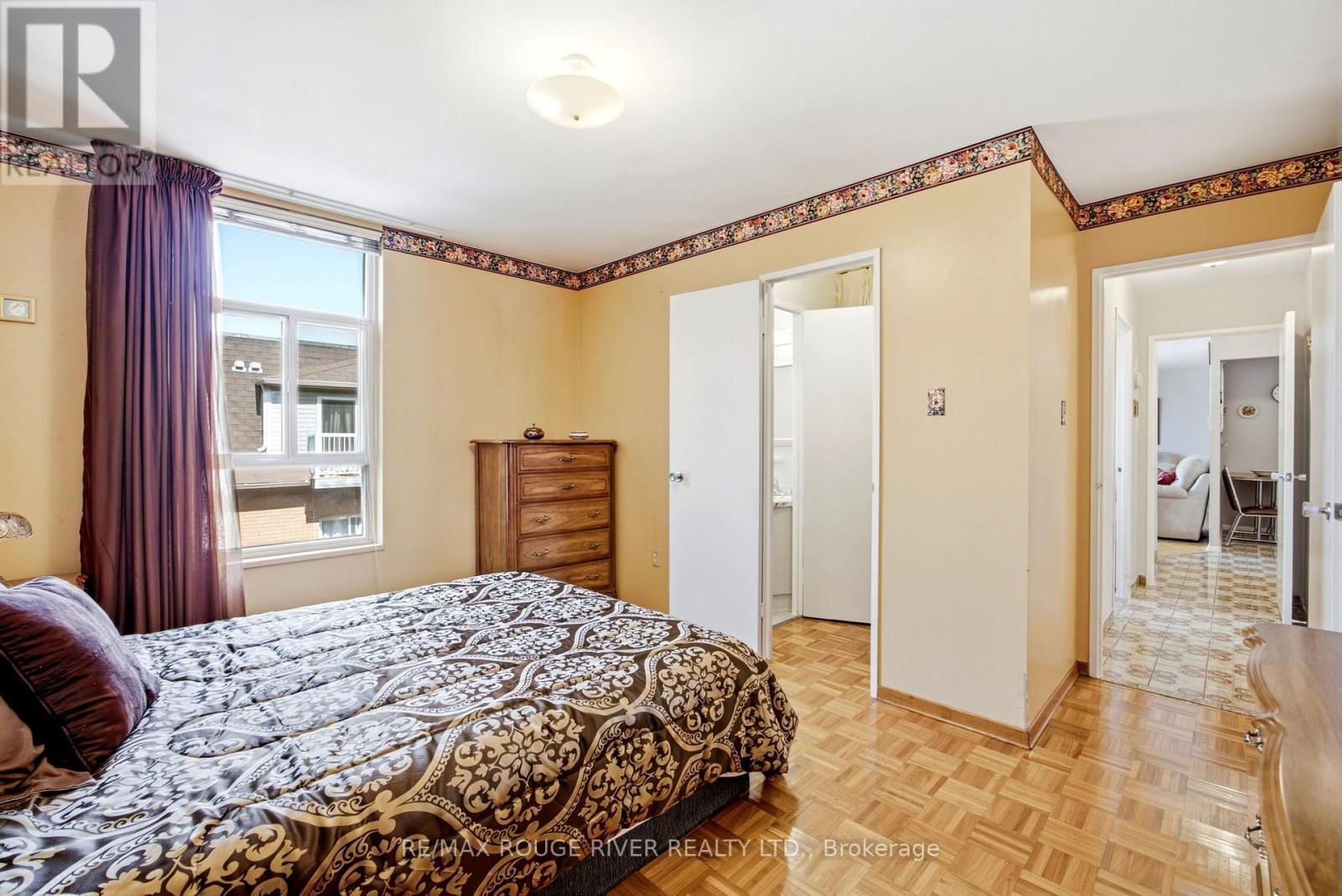 #406 895 KENNEDY ROAD - 20
