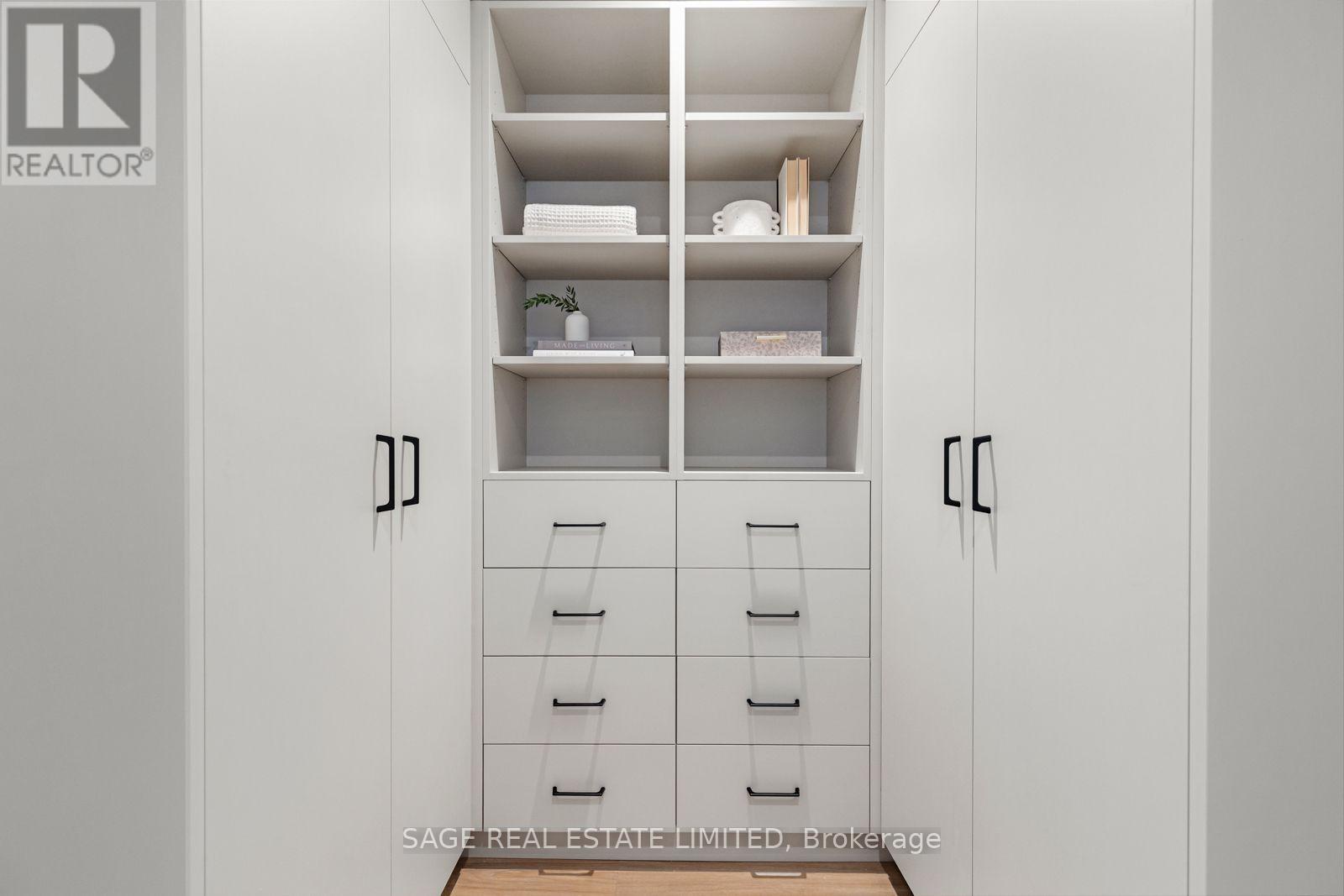 11 BERTMOUNT AVENUE - 18