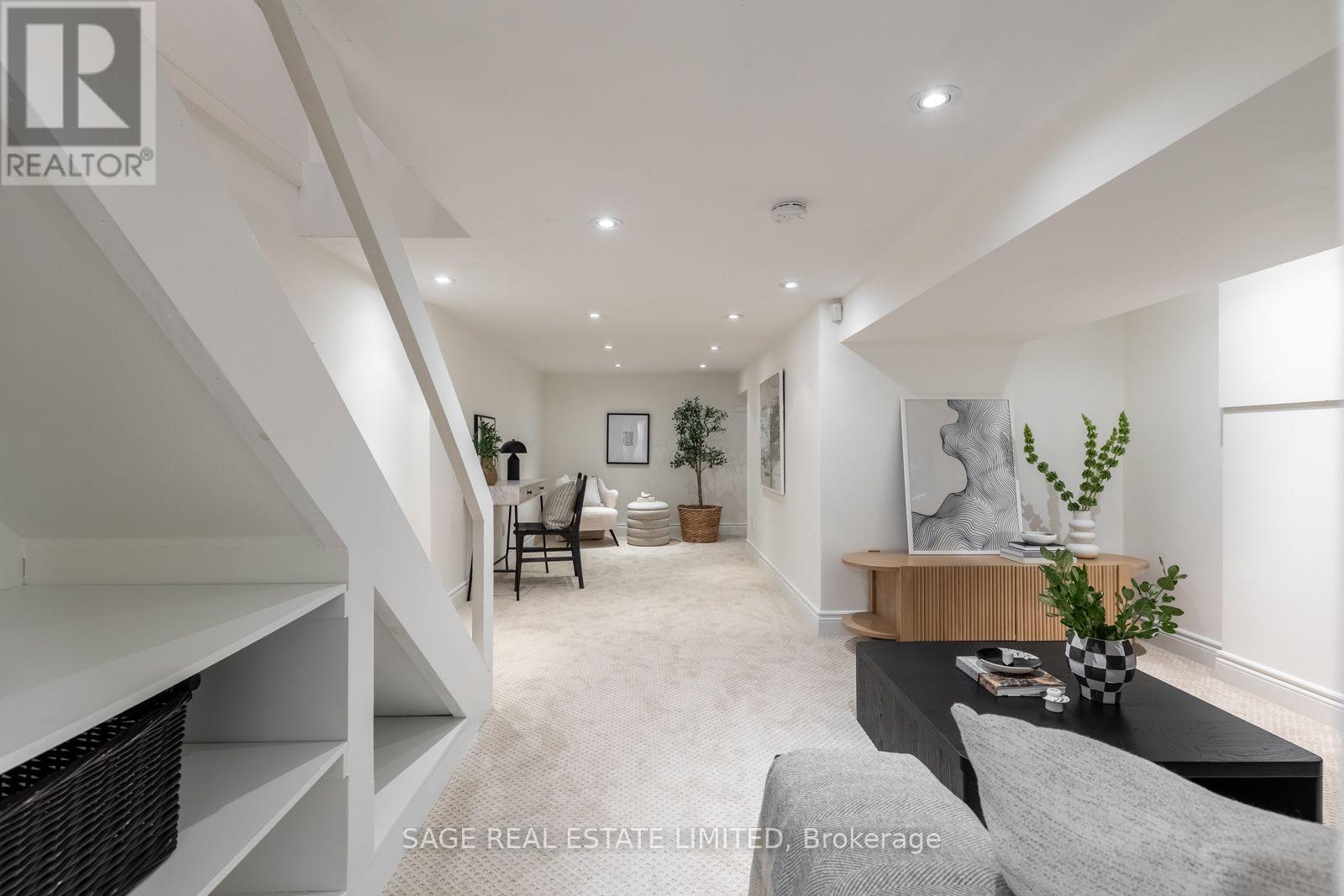 11 BERTMOUNT AVENUE - Image 27