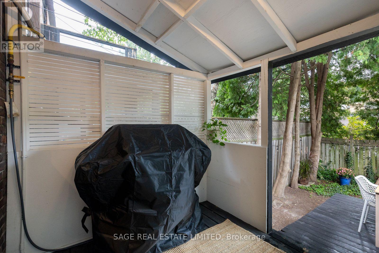 11 BERTMOUNT AVENUE - Image 34