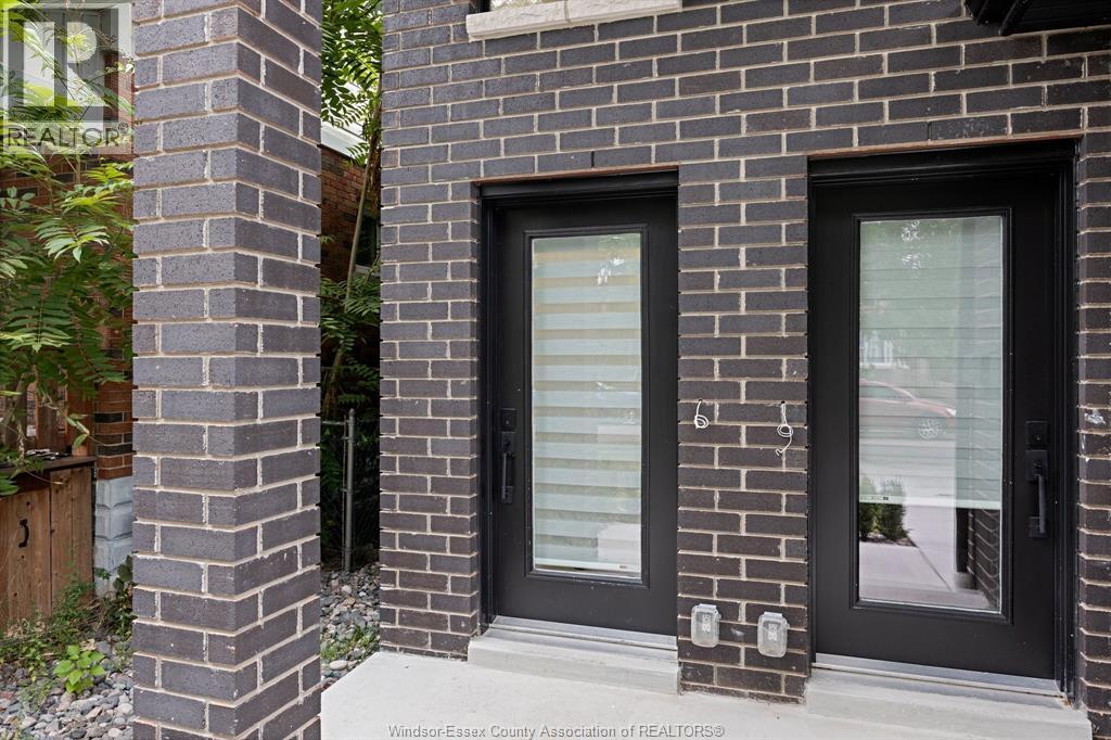 2224 FRASER Unit# LOWER, Windsor — photo 2