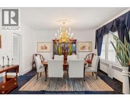Living room/Fireplace - 2203 Victoria, Windsor, ON N8X1R2 Photo 17