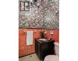 2203 Victoria, Windsor, ON N8X1R2 Photo 26