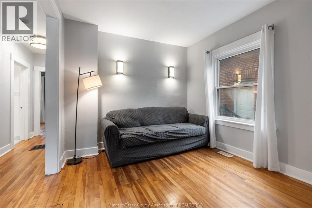 2457 TURNER - 5