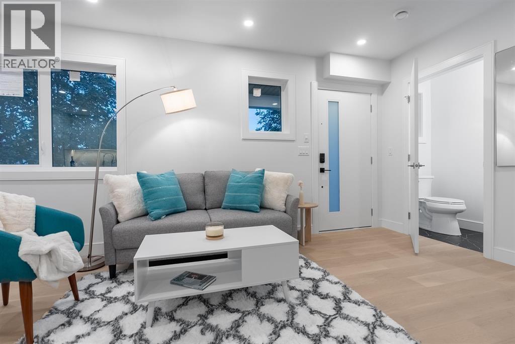 2881 E GEORGIA STREET, Vancouver — photo 5