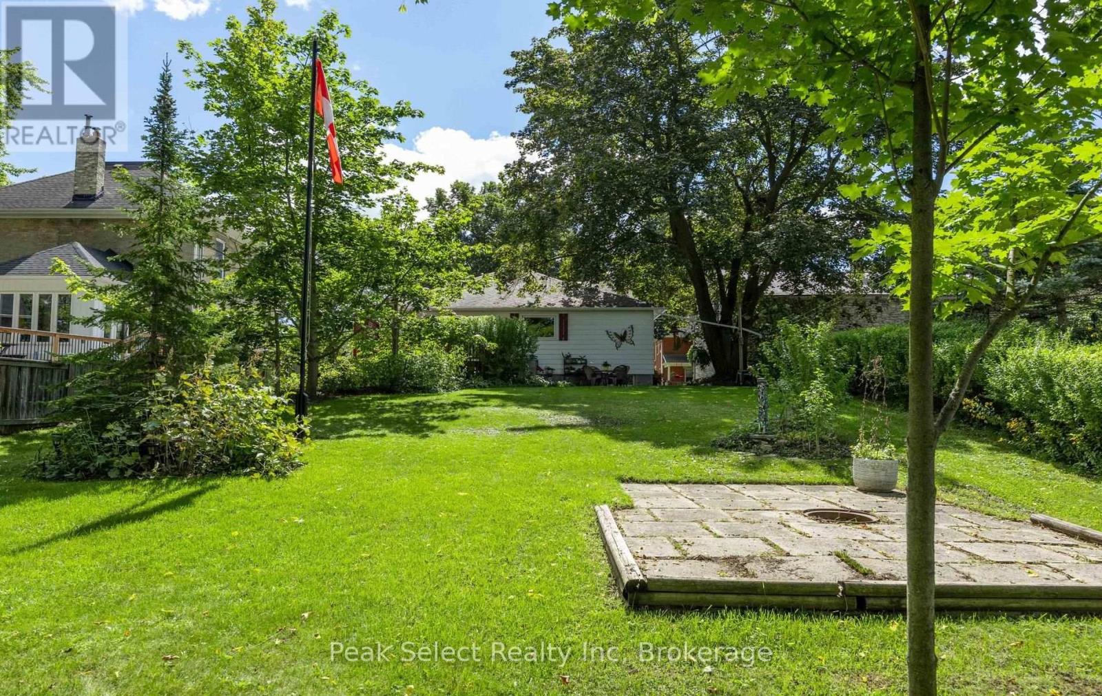 353 QUEEN STREET E - Image 45