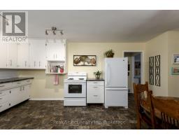 353 Queen Street E, St  Marys, ON N4X1B8 Photo 14