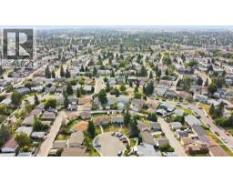 40 Penworth Place Se, Calgary, AB T2A4G4 Photo 35