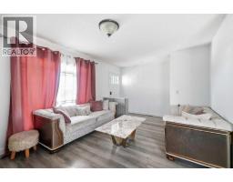 4pc Bathroom - 40 Penworth Place Se, Calgary, AB T2A4G4 Photo 7