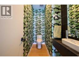 3pc Bathroom - 112 21 Street Nw, Calgary, AB T2N5C3 Photo 12