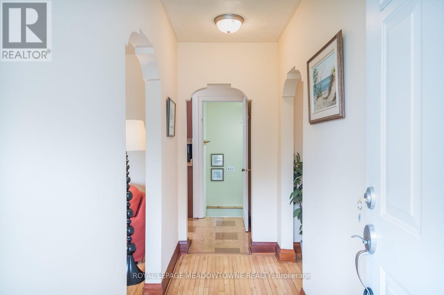 436 BROADWAY AVENUE - 6