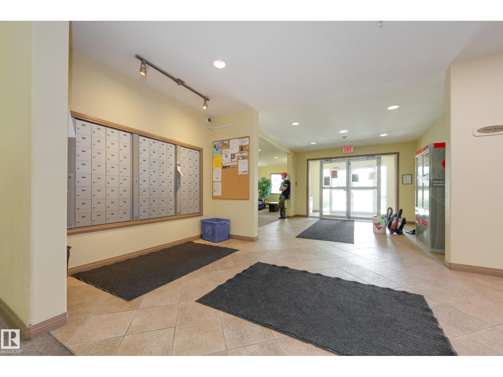 #225 2436 GUARDIAN RD NW - 3