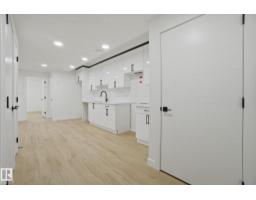 10124 82 St Nw, Edmonton, AB T6A3M2 Photo 41