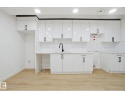10124 82 St Nw, Edmonton, AB T6A3M2 Photo 48