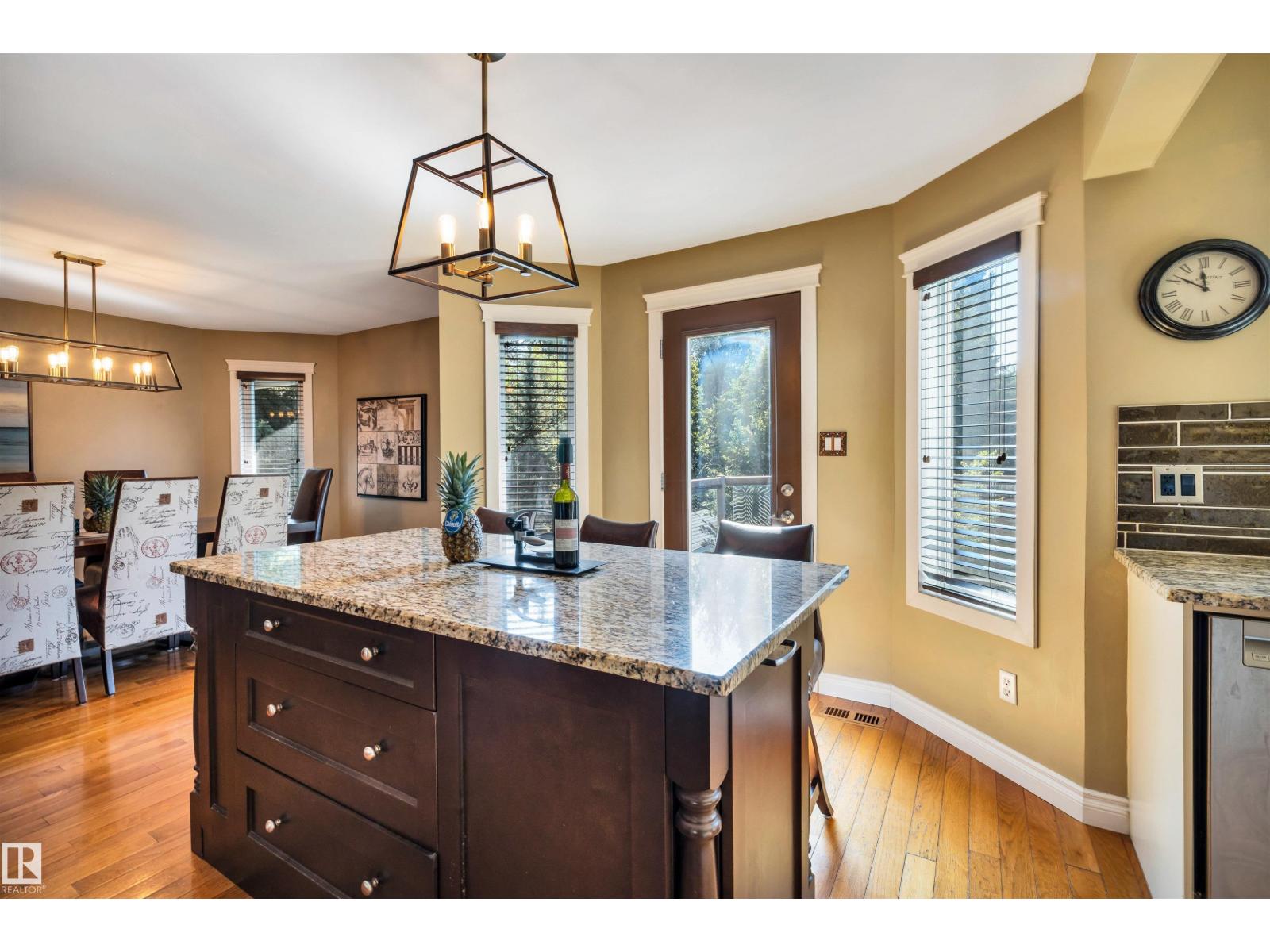 12 HARWOOD DR - 15
