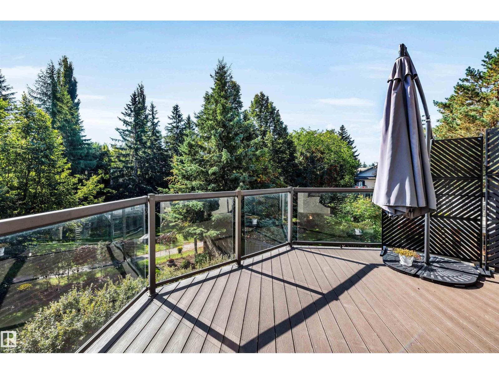 12 HARWOOD DR - 16