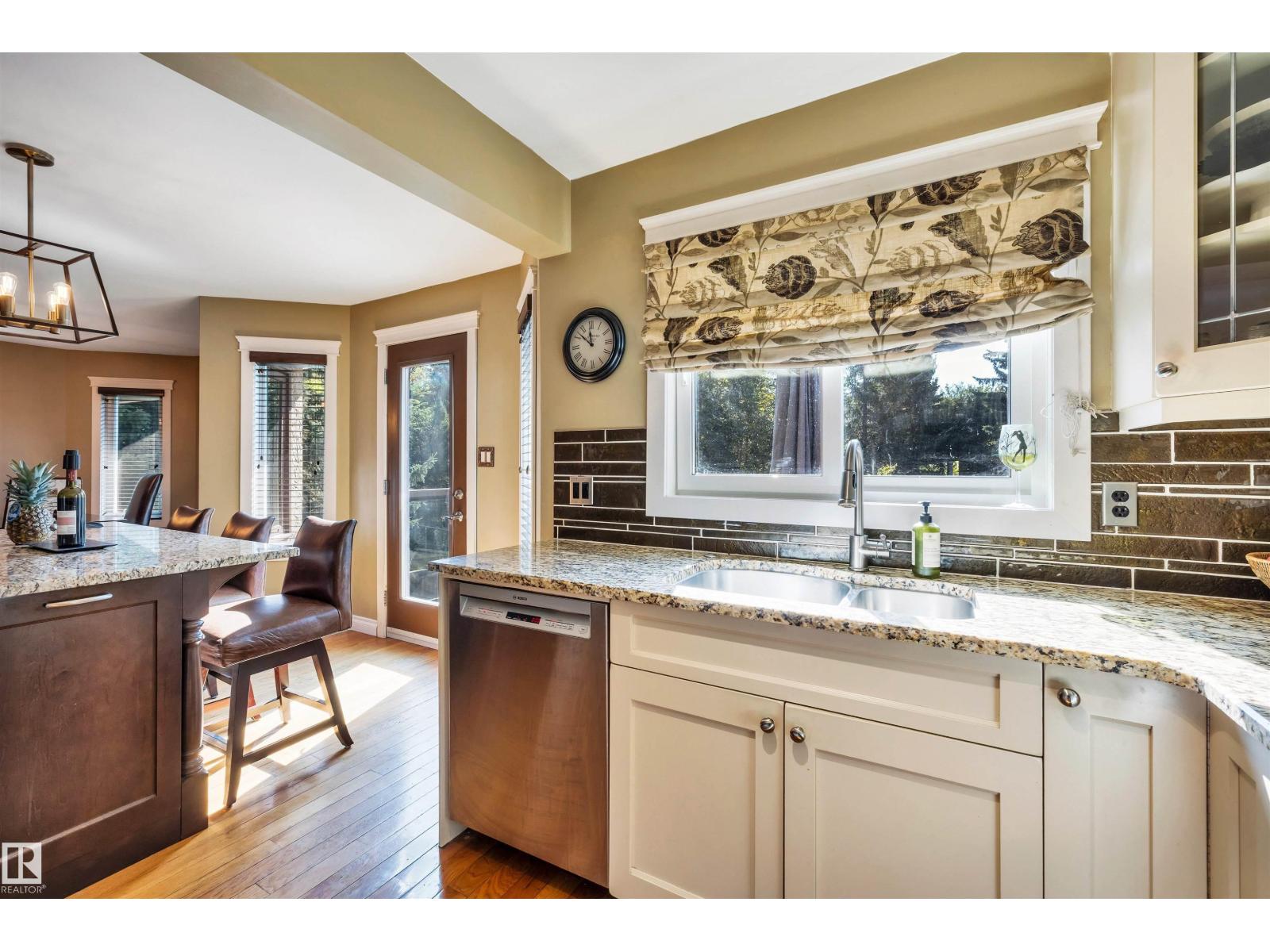 12 HARWOOD DR - Image 22