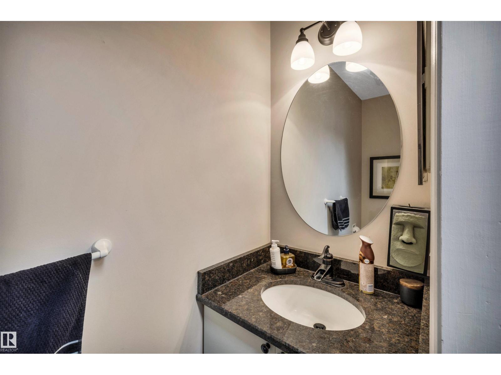 12 HARWOOD DR - 28