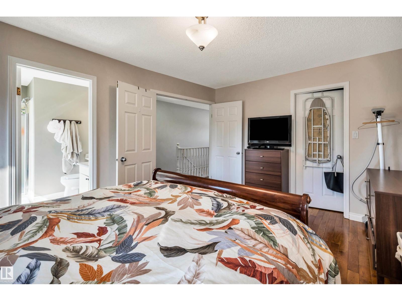12 HARWOOD DR - Image 32
