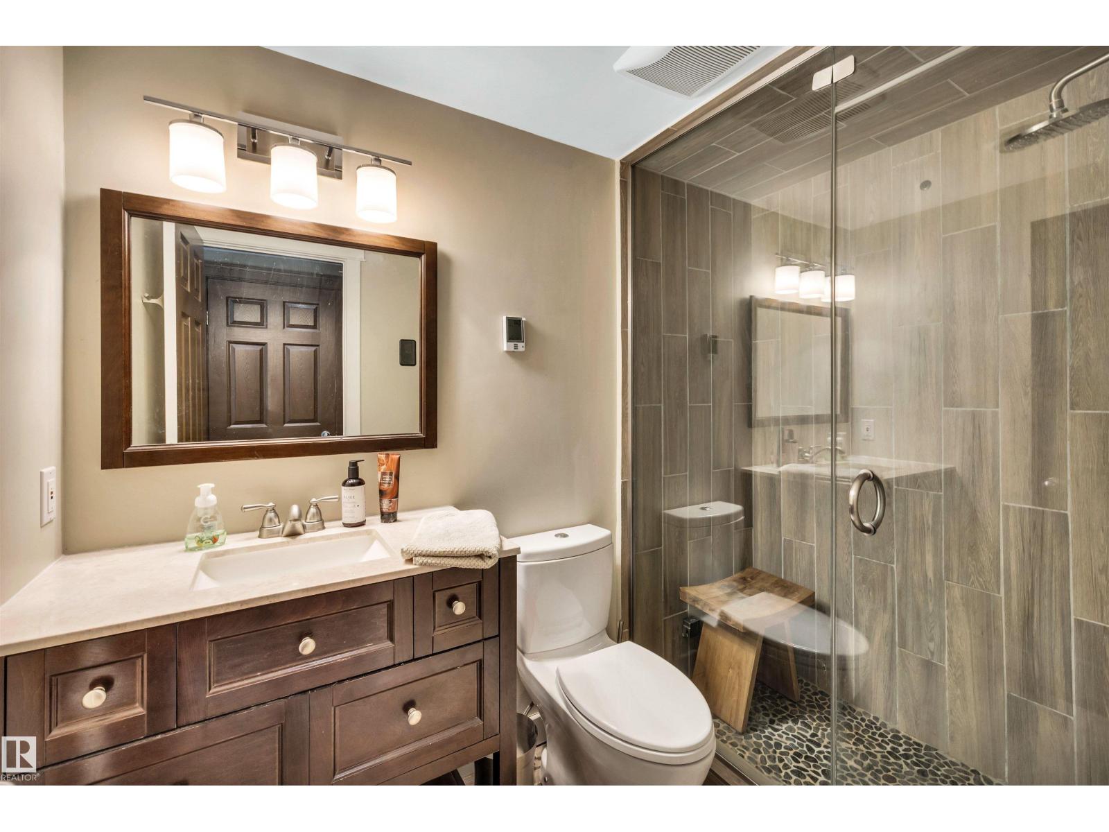 12 HARWOOD DR - 49