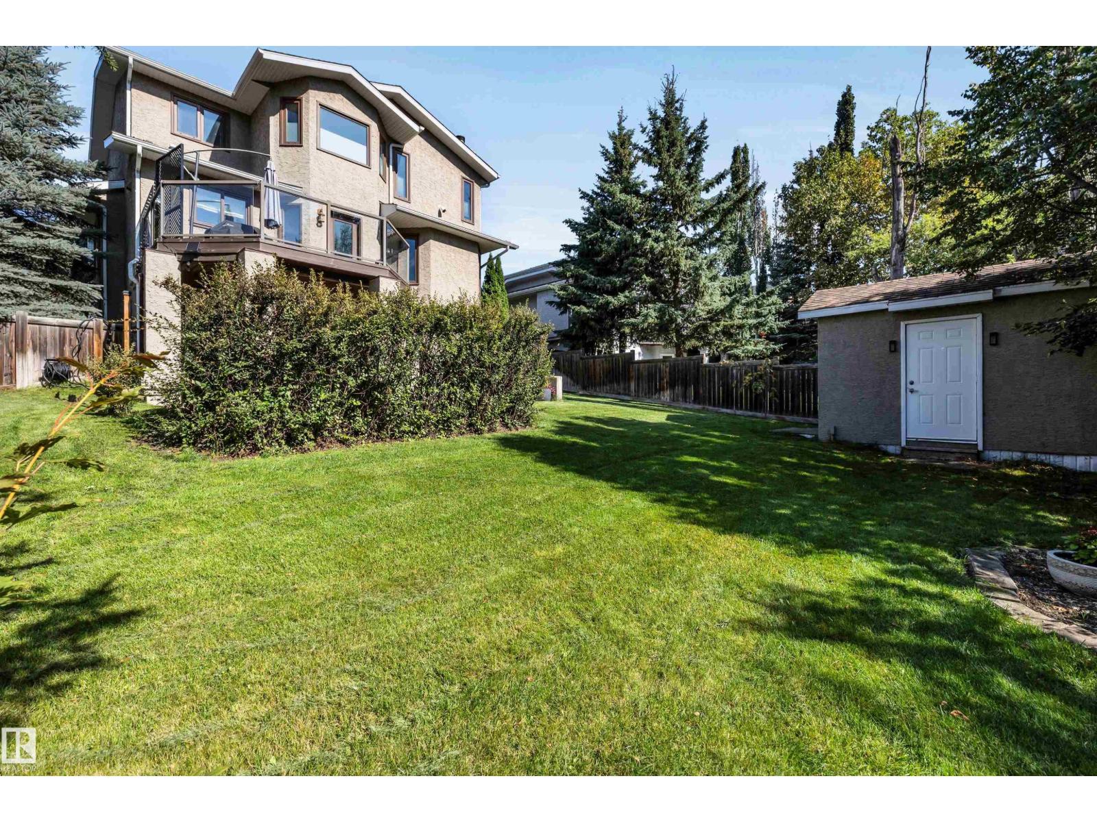 12 HARWOOD DR - 60