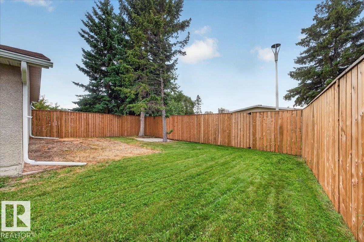 6703 32 AV NW - 49