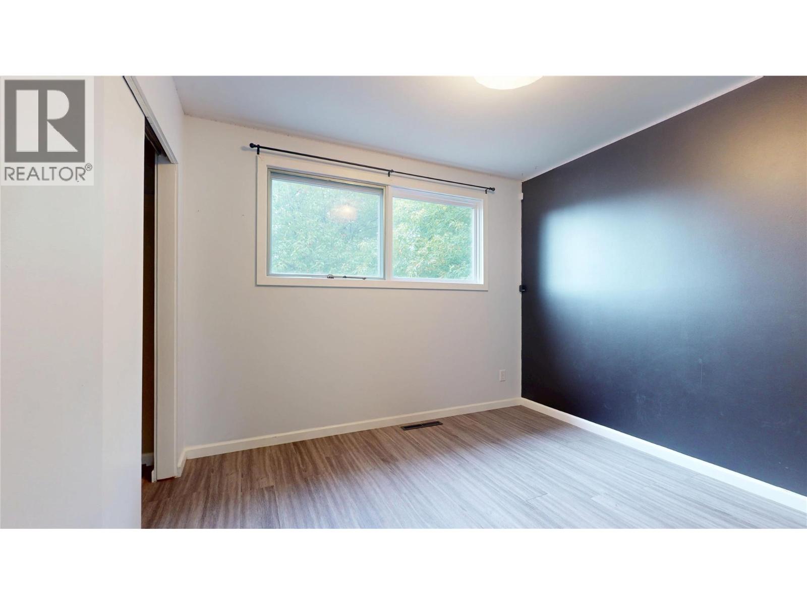 913 9th Street S - 21