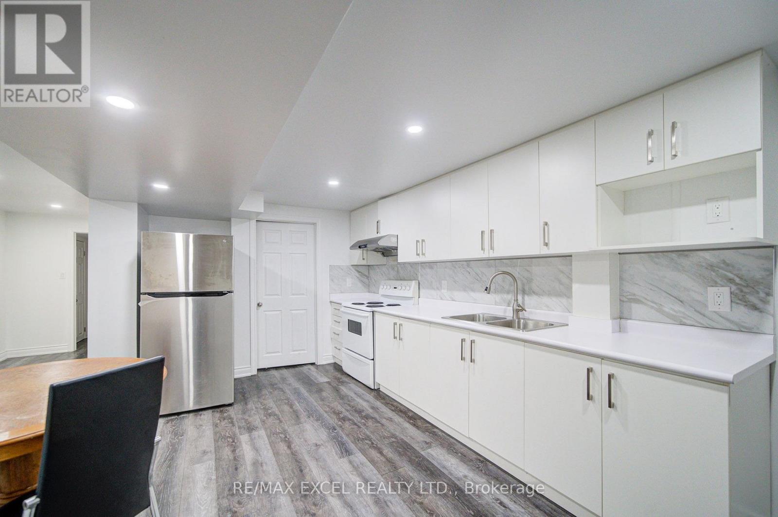 BSMT - 392 ELSON STREET, Markham (Cedarwood) — photo 8