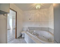 54 Rue Principale, Cayamant, QC J0X1Y0 Photo 13