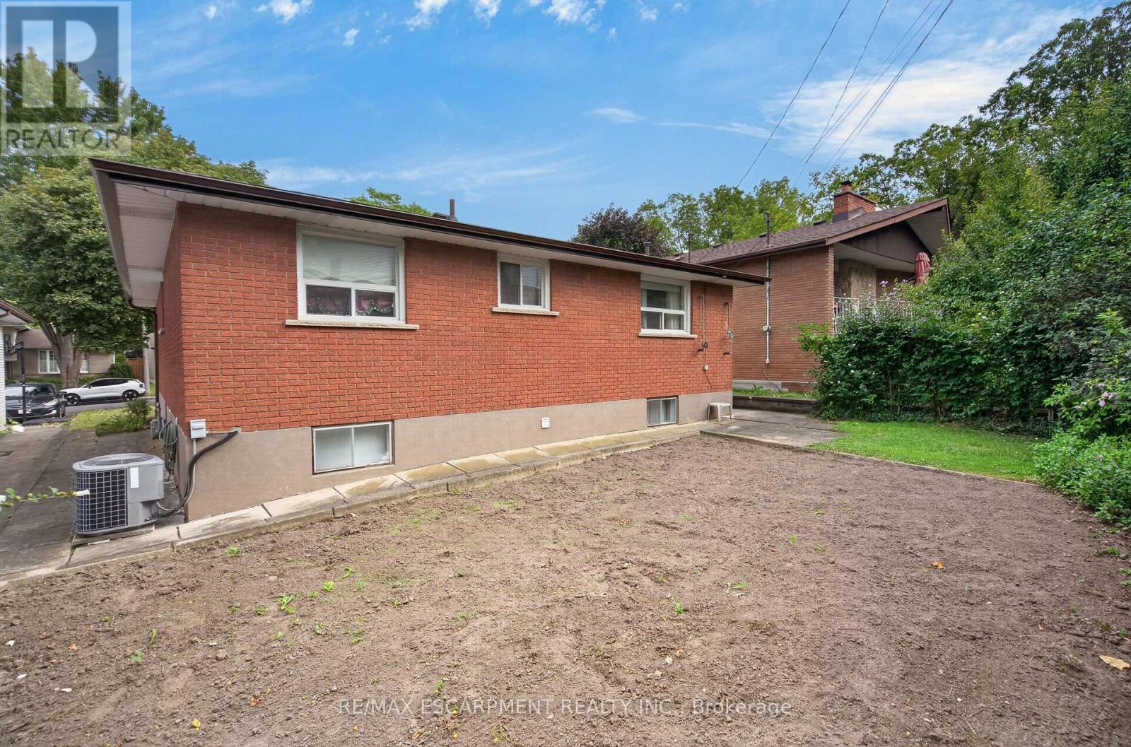 80 SARASOTA AVENUE - 34