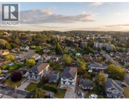 1 913 Dale St, Saanich, BC V8X2V9 Photo 27