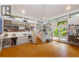 1648 Rockland Ave, Victoria, BC V8S1W7 Photo 20