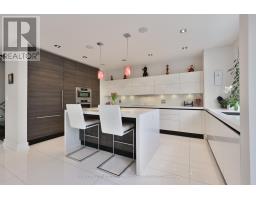 Office - 647 Montbeck Crescent, Mississauga, ON L5G1P1 Photo 10