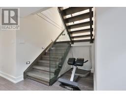 647 Montbeck Crescent, Mississauga, ON L5G1P1 Photo 40