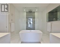647 Montbeck Crescent, Mississauga, ON L5G1P1 Photo 25