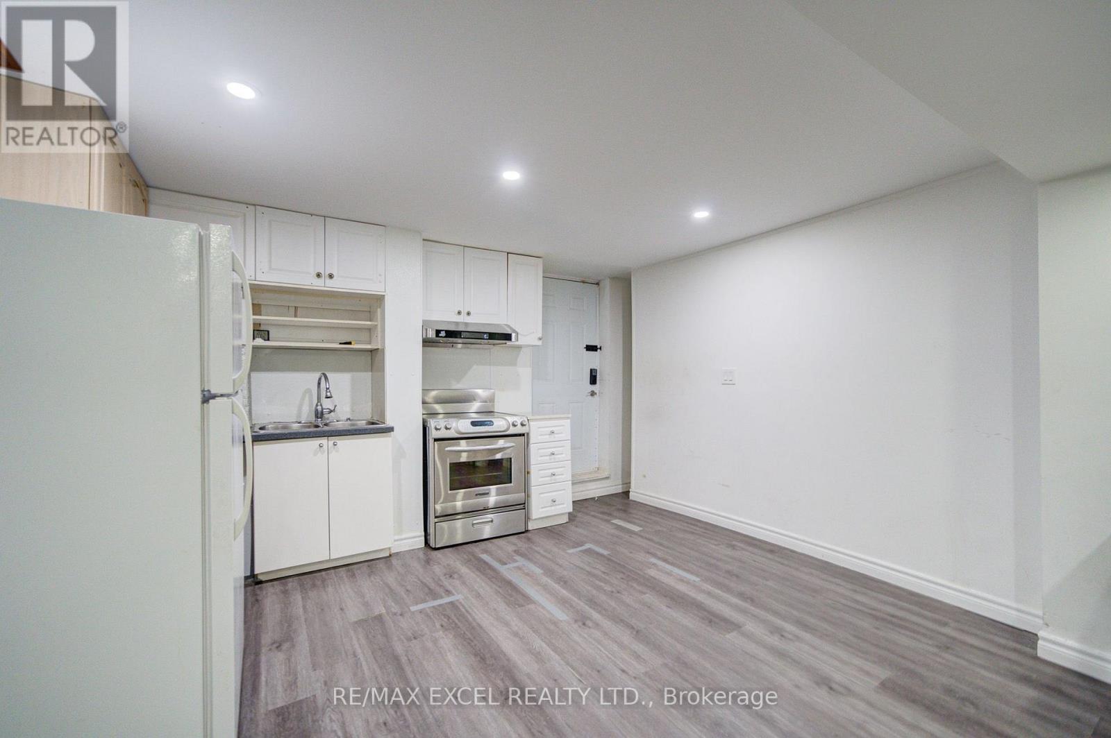 BASEMENT - 13 HEPBURN STREET, Markham (Milliken Mills East) — photo 6