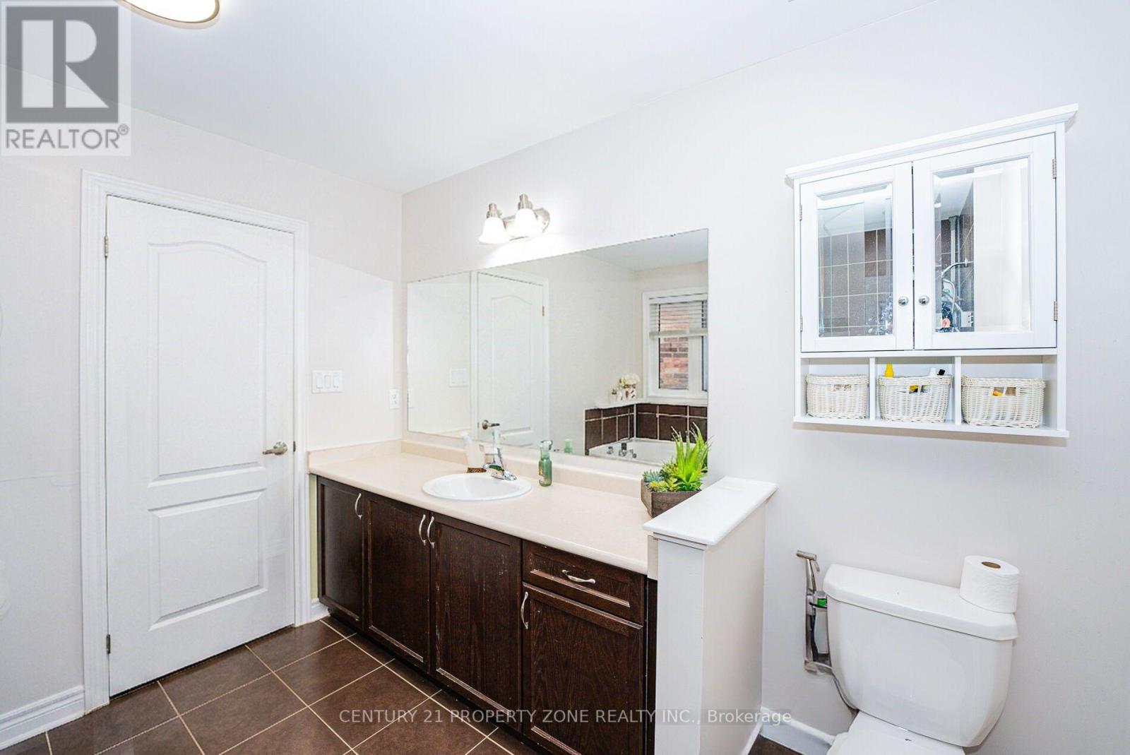169 DOWNY EMERALD DRIVE - Image 28