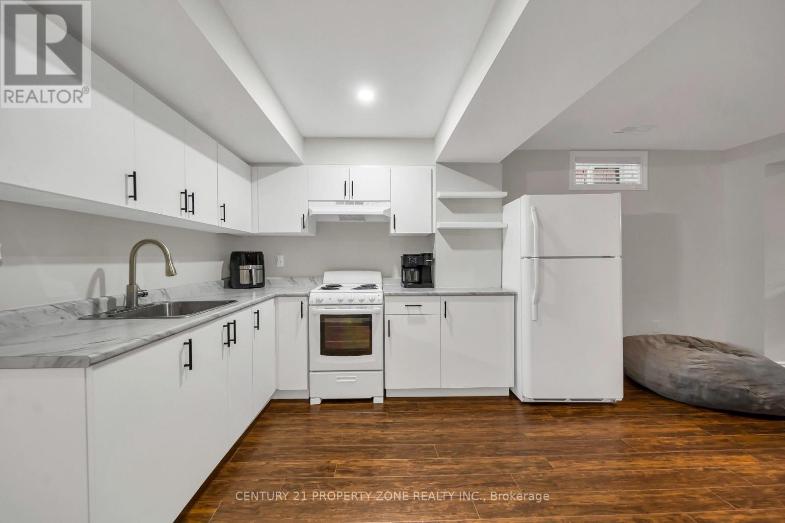 169 DOWNY EMERALD DRIVE - Image 38