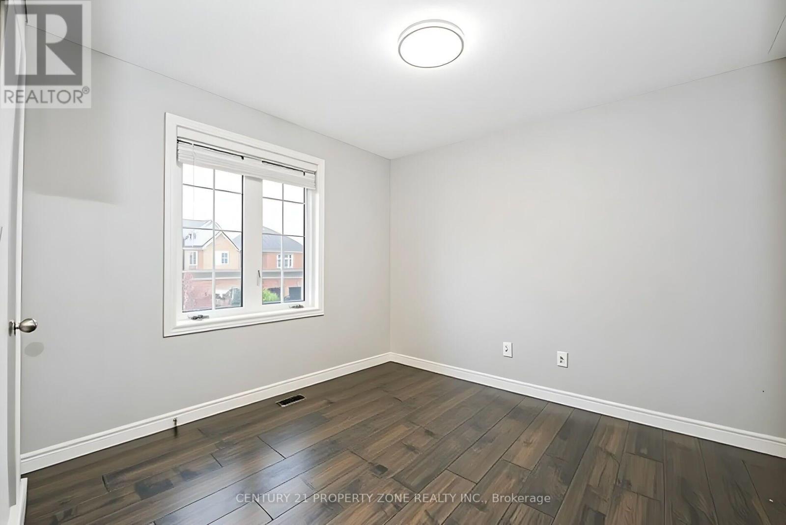 169 DOWNY EMERALD DRIVE - Image 32