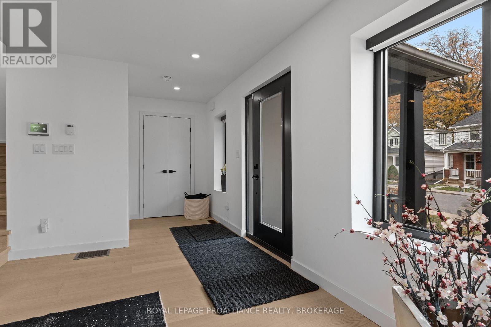 78 PEMBROKE STREET, Kingston (Central City East) — photo 5