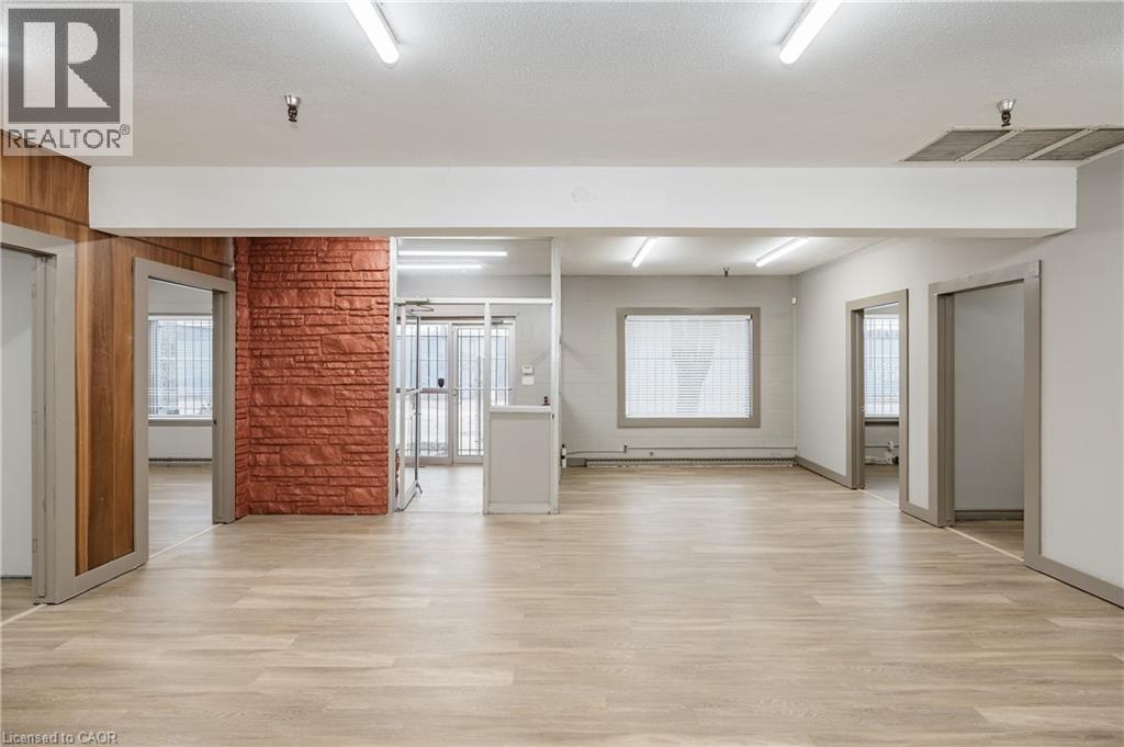 18 LINDEN Street Unit# B, Hamilton — photo 4