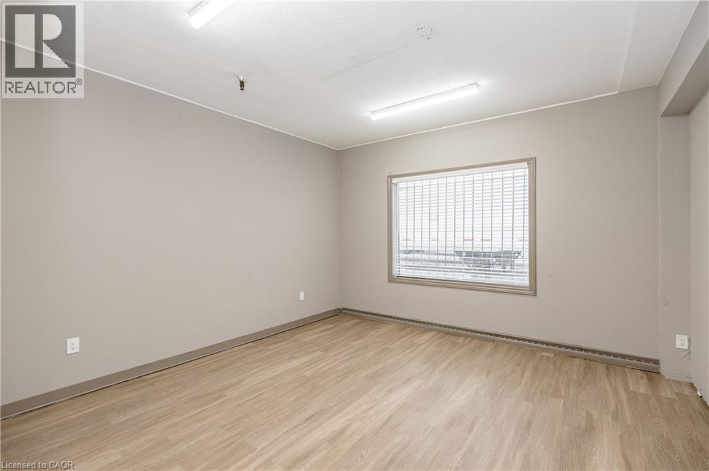18 LINDEN Street Unit# B, Hamilton — photo 8