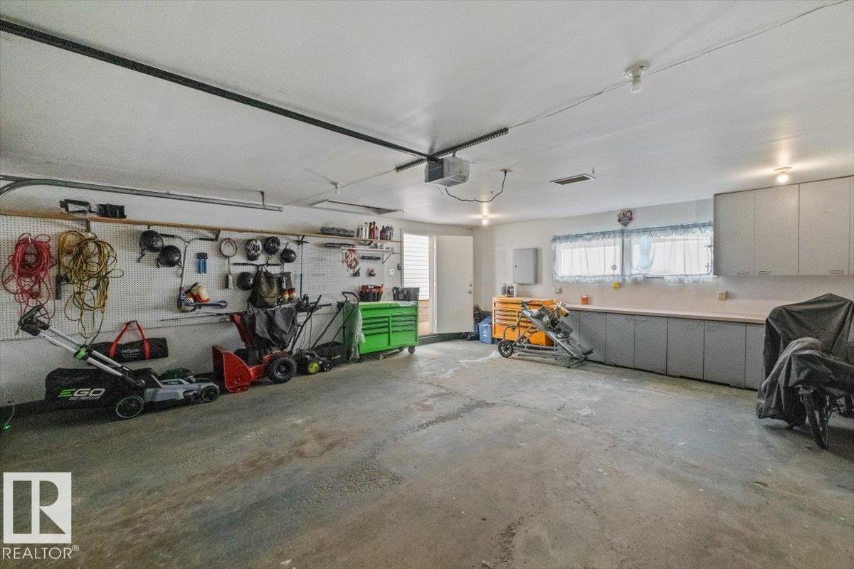83 GALLOWAY DR - 43