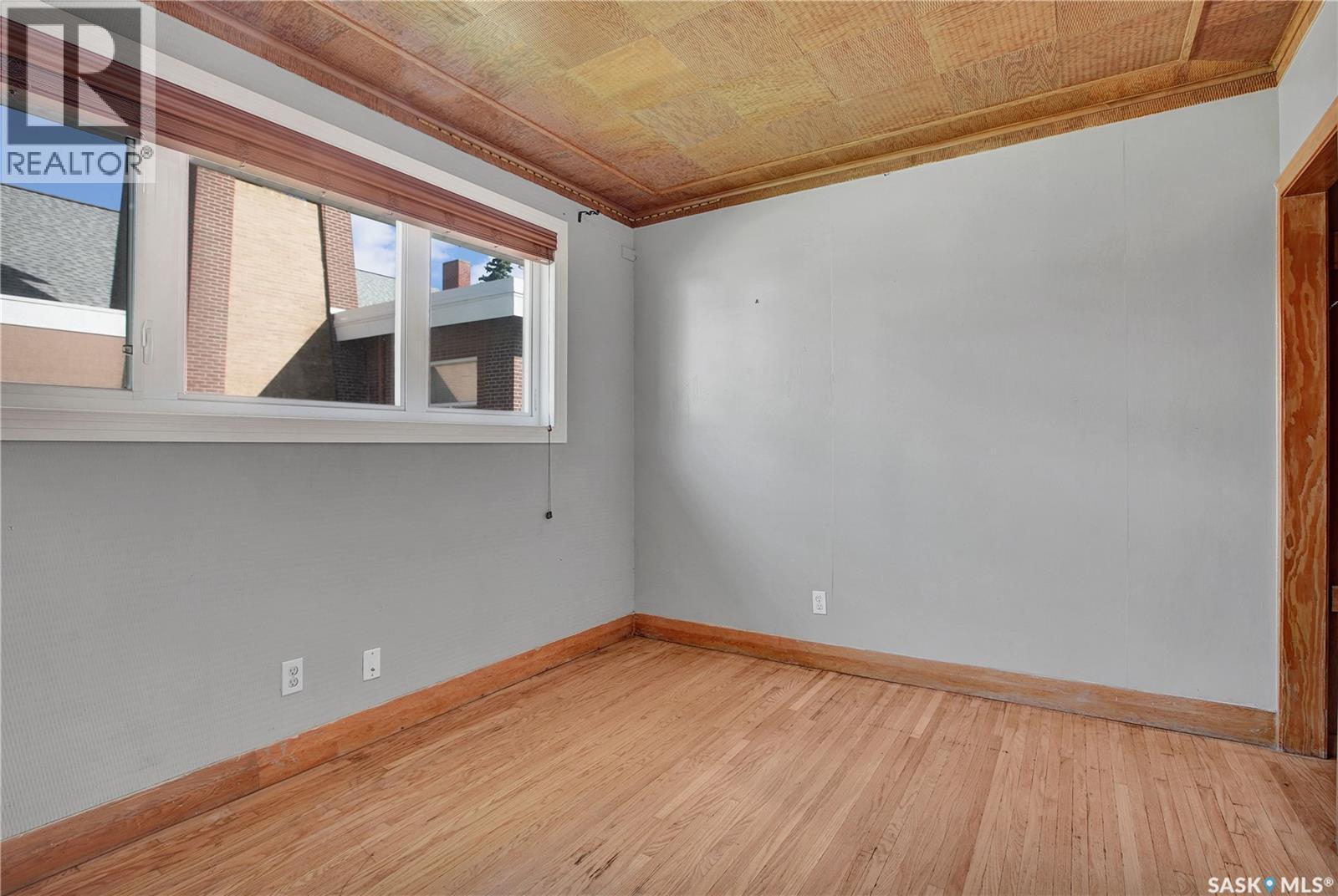 1209 Broadway AVENUE - 11