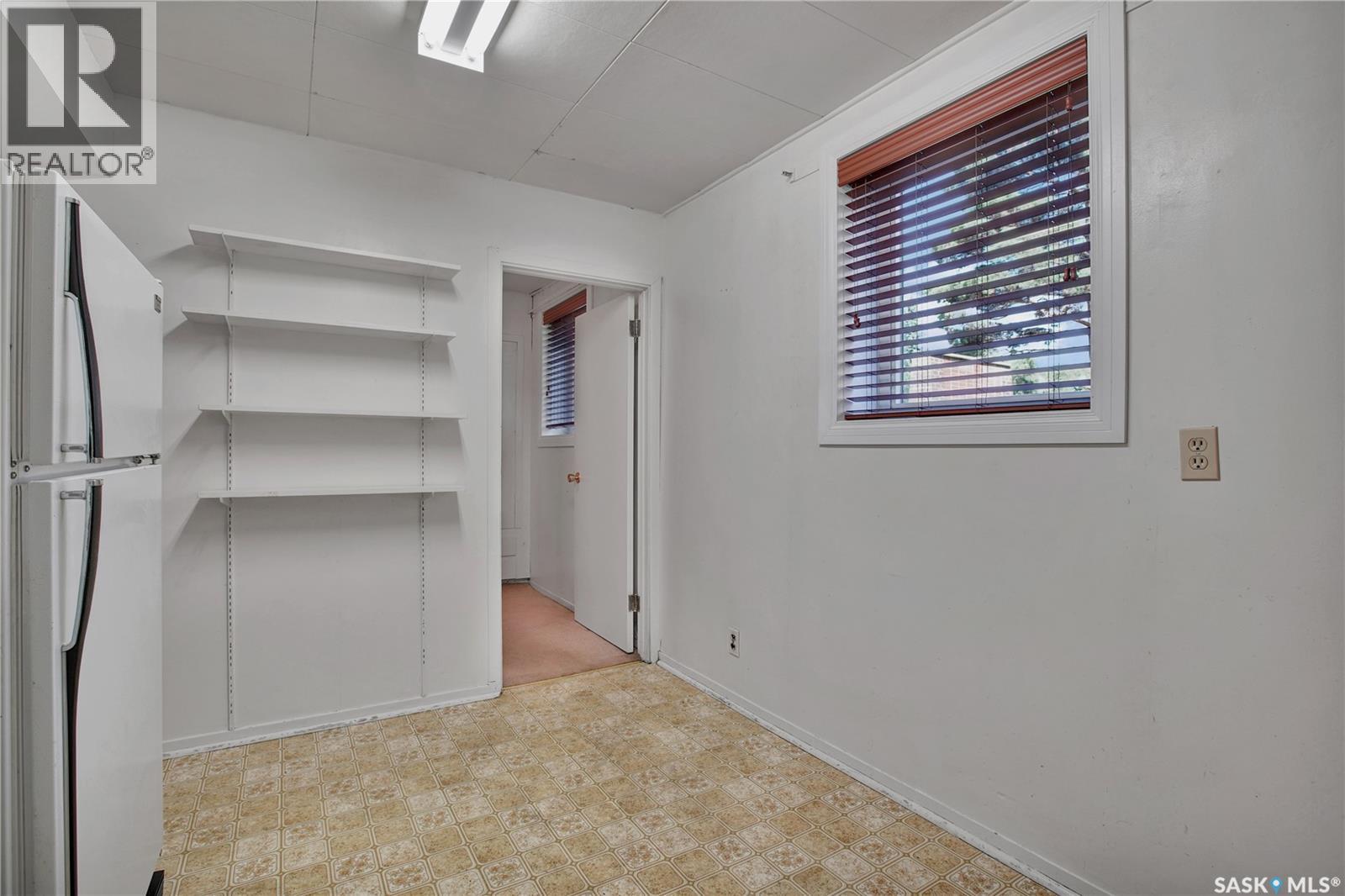 1209 Broadway AVENUE - 18