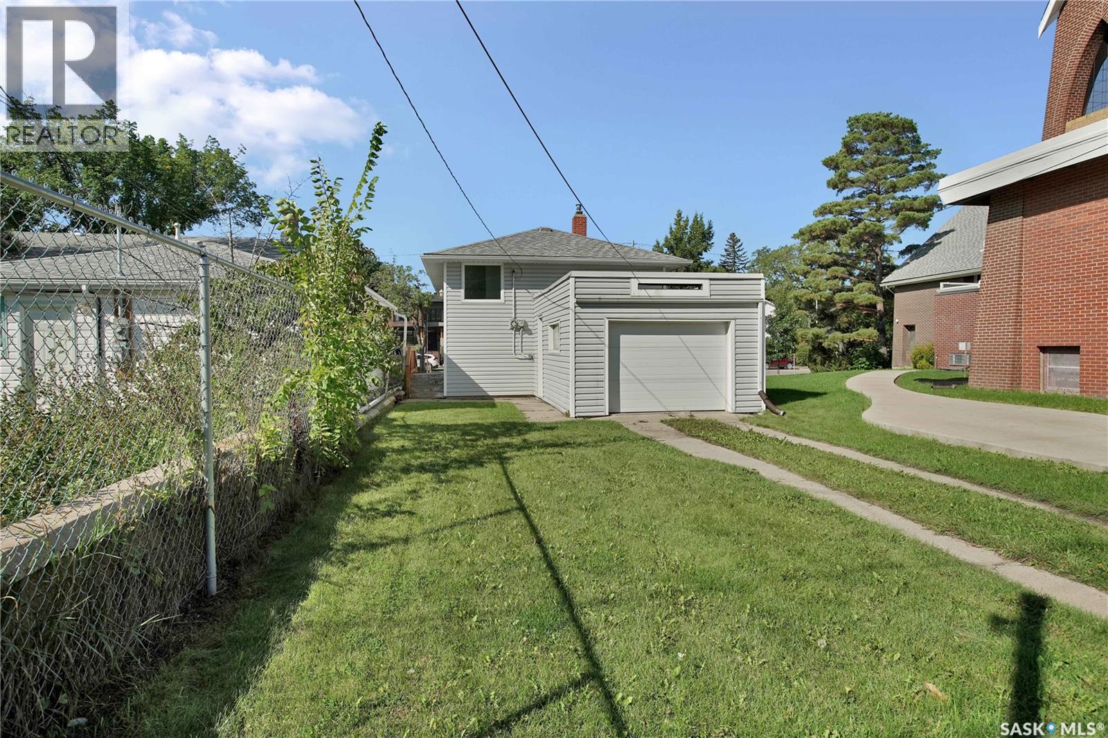 1209 Broadway AVENUE, Saskatoon — photo 26