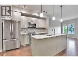118, 28 Mcdougall Court NE - photo 5