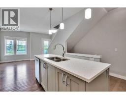 118, 28 Mcdougall Court NE - photo 10