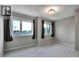 118, 28 Mcdougall Court NE - photo 21